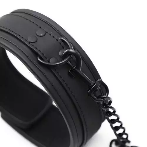 Premium Μαύρο Κολάρο Bondage με λουρί - Image 3